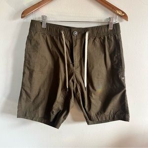 NEW Vuori Mens Ripstop Short